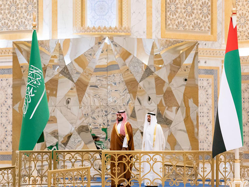 صور من زيارة محمد بن سلمان لبلده الثاني الإمارات